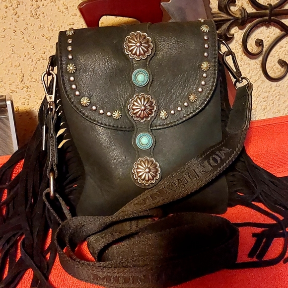 Vintage Handtooled Silver Concho Montana West "Desert Rose Collection" - Picture 9 of 9